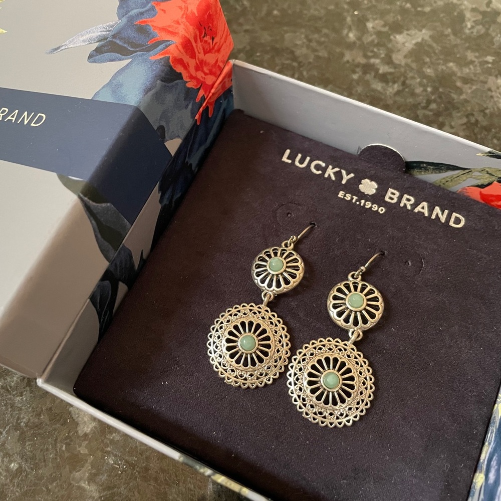 Lucky brand dangle earrings nib